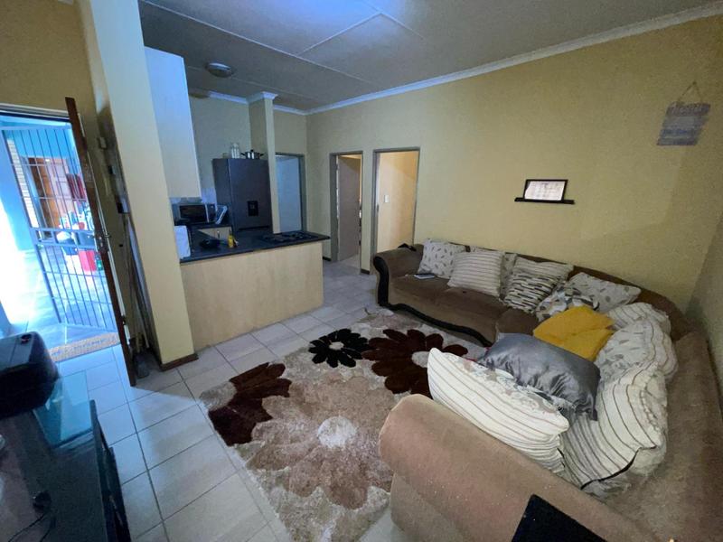 2 Bedroom Property for Sale in Bult West North West